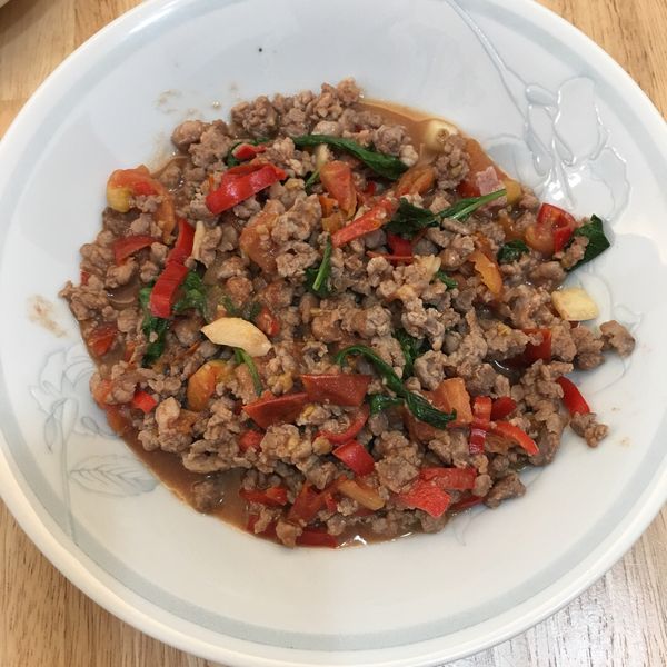 泰式打拋豬～馬上扒完二碗飯！ : Abby Cheng一起做