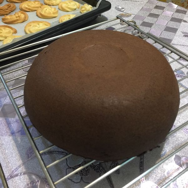 巧克力海綿蛋糕"分蛋打法" : 陳培培一起做