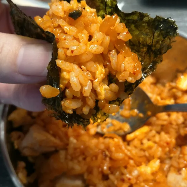 春川辣雞泡菜炒飯：Amber Chang 一起做