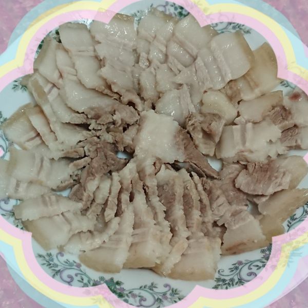 蒜泥白肉❤電鍋小廚娘 : 榴花一起做