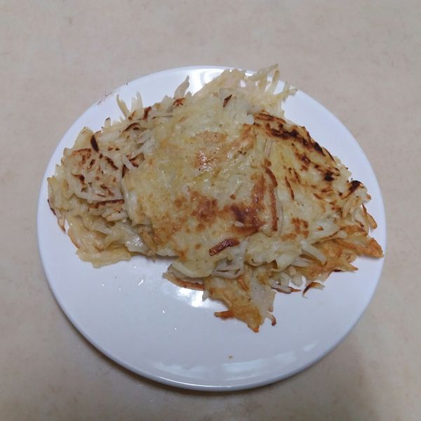 酥脆馬鈴薯餅：銘麒媽媽 一起做