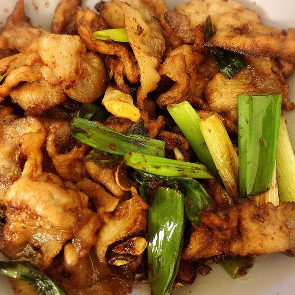 蔥爆沙茶五花豬肉片 : 小菀一起做