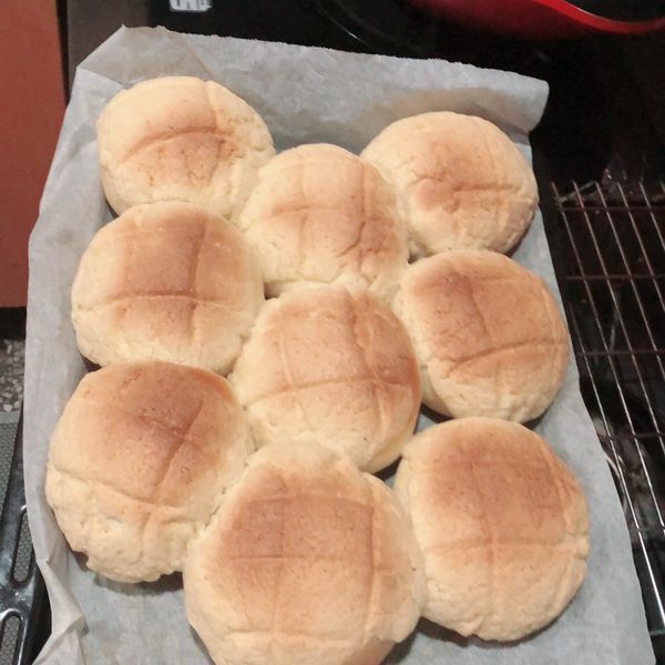 肉鬆菠蘿麵包，酥脆消魂好滋味：塘祈 一起做