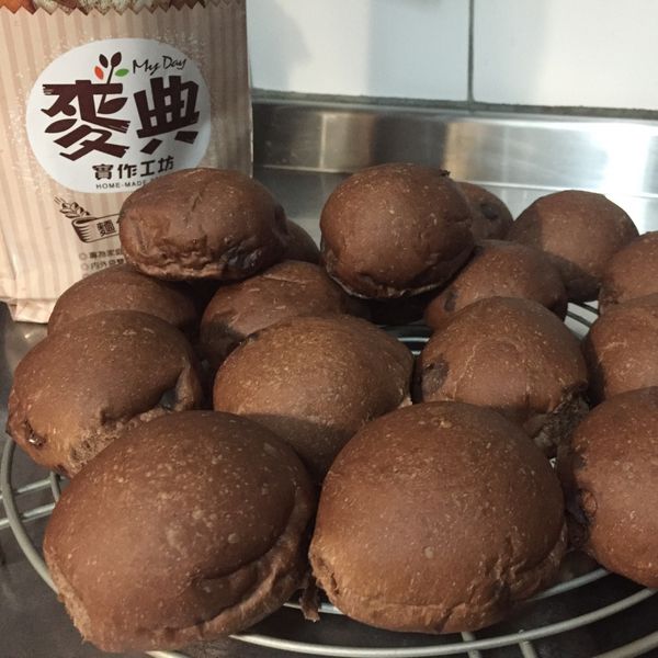 黑眼豆豆【麥典實作工坊麵包專用粉】 : Alice一起做