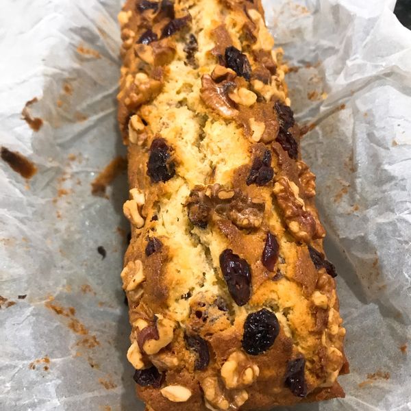 香蕉核桃磅蛋糕（清冰箱點心） : olga一起做