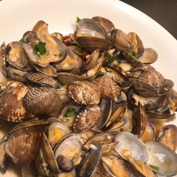 5分鐘酒蒸蛤蜊 : Minminmin Chu一起做