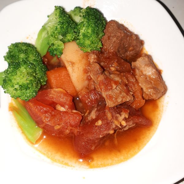 無水番茄牛肉鍋:vanessa 一起做