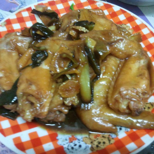 滷可樂雞翅 : 神秘神秘一起做