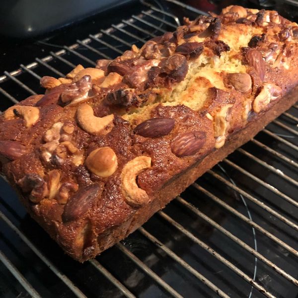 香蕉核桃磅蛋糕（清冰箱點心） : TristaWu一起做