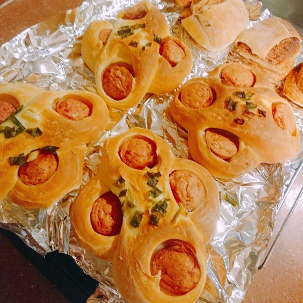 蔥花熱狗麵包 : Chin Wen Ling一起做