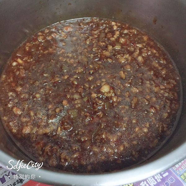 洋蔥蕃茄肉燥 : 吳菇菇一起做