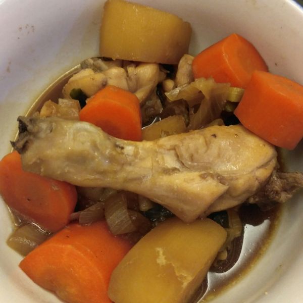 洋蔥燒雞肉：jamiegan01 一起做