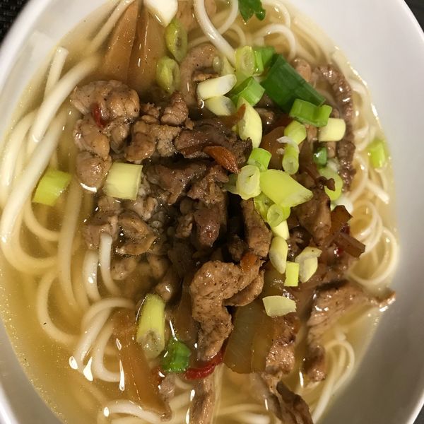 榨菜肉絲麵 : Moses Wei一起做