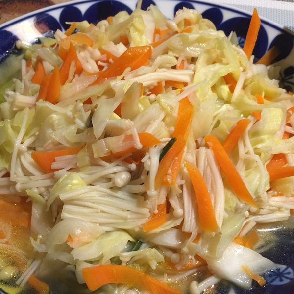 紅蘿蔔炒金針菇 : Cindy Cheng一起做