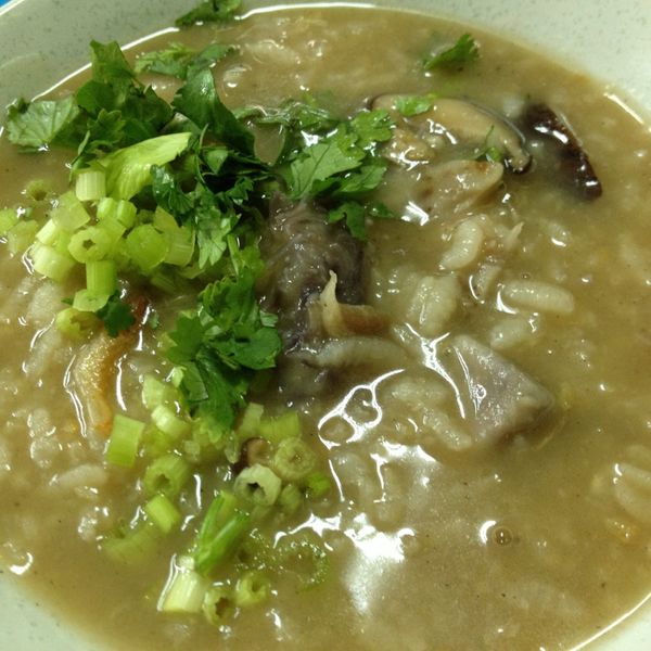 立秋芋頭香菇粥：芽芽 一起做