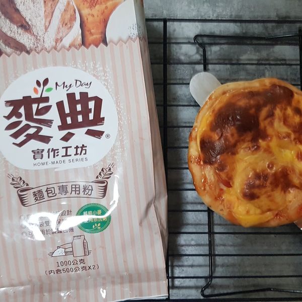 夏威夷芝心披薩【麥典實作工坊麵包專用粉】 : Vicky Lee一起做