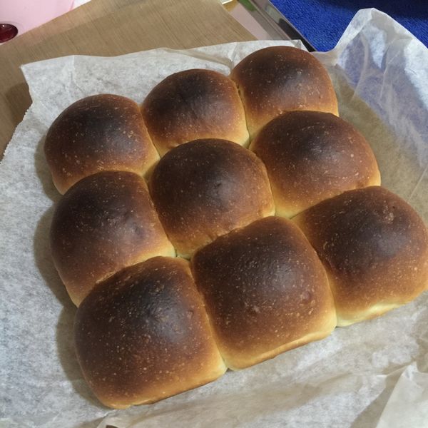 手揉香濃牛奶餐包：李小夢 一起做