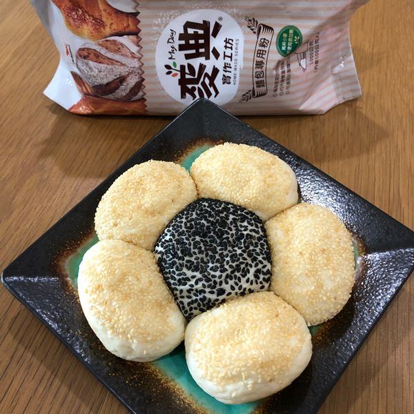 電子鍋麵包三部曲-芝麻堡堡【麥典】：mina 一起做