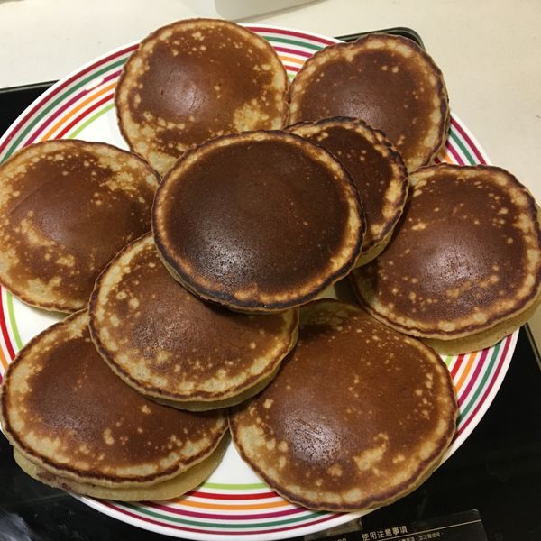 哆啦A夢的最愛---蜂蜜銅鑼燒：Summer Yang 一起做