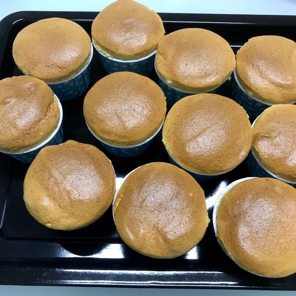 牛奶杯子蛋糕2 : Nita Wu一起做