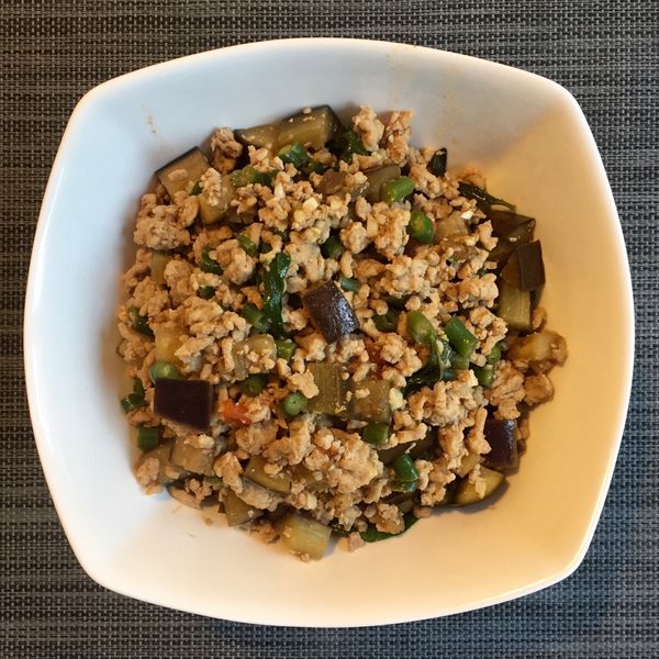 泰式打拋蔬菜肉末 鹹香下飯 : Lee Linda一起做