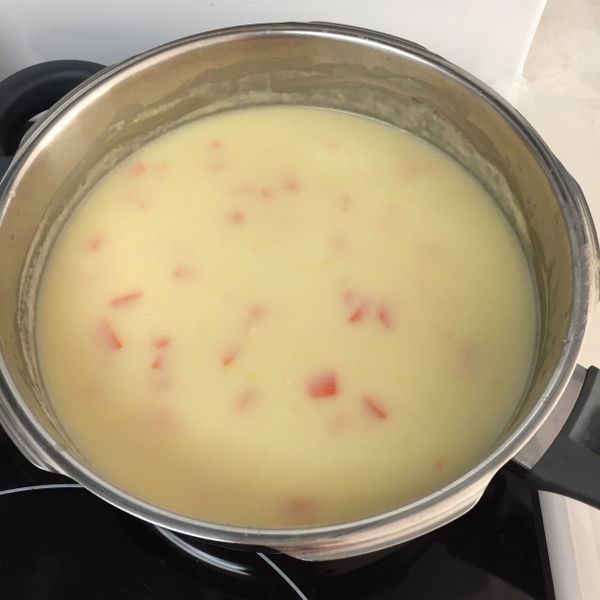 玉米濃湯 : 林凱琳一起做