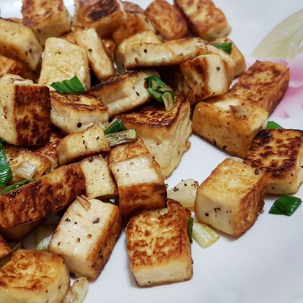 香煎椒鹽雞蛋豆腐丁 : 白川一起做