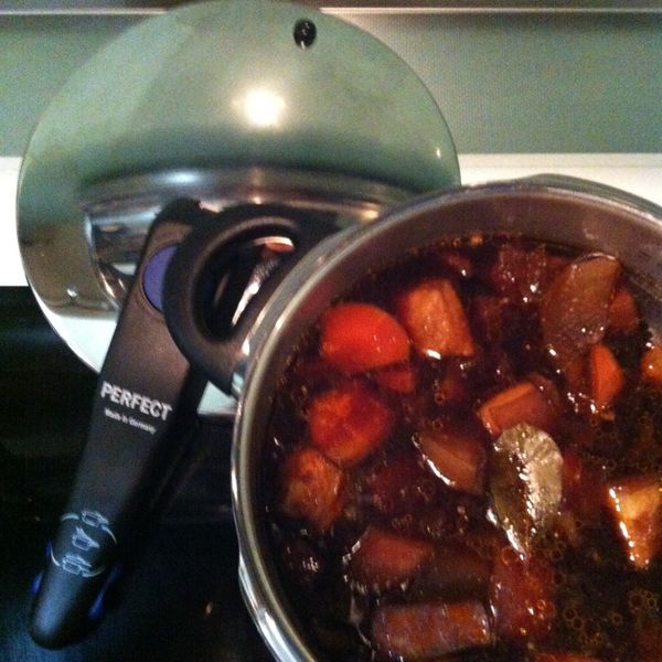 紅燒番茄豬肉 : Yoshizu Go一起做