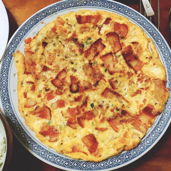 培根蕃茄煎蛋：Helen 一起做