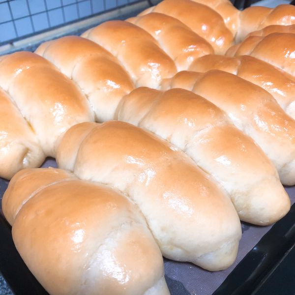 優格鹹奶油餐包：張雅莉 一起做