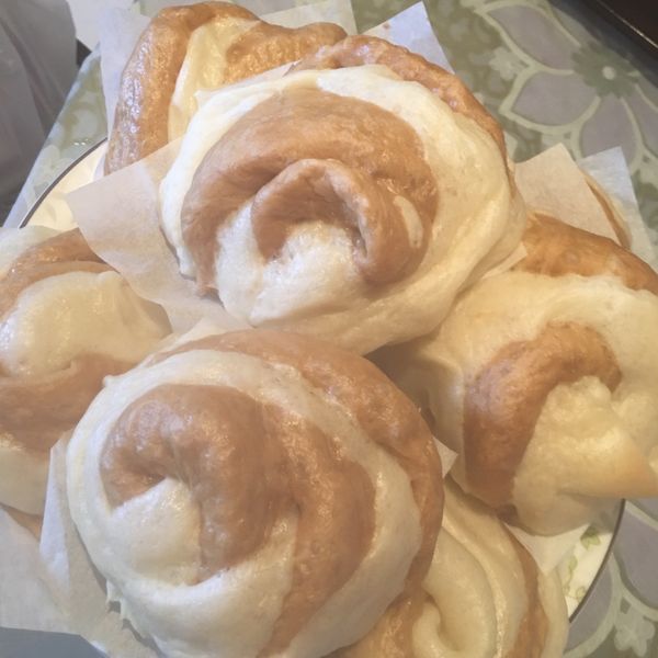 黑糖雙色玫瑰饅頭 (電鍋版) : 新手灰灰在廚房的小日子🍲🍜一起做