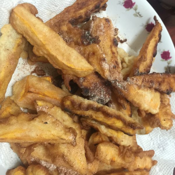 炸地瓜籤 (地瓜絲餅)：Lin  一起做