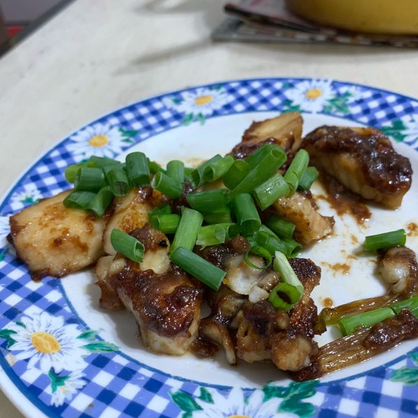 蔥爆沙茶鯛魚片:專業工具人 一起做