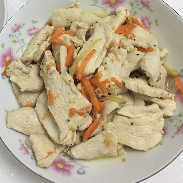 低脂嫩雞胸料理《薑絲炒嫩雞胸》：Tammy Chang 一起做