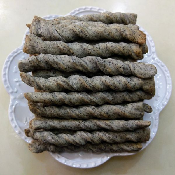 幼兒食譜👶芝麻牛奶棒 : 愛麗絲一起做