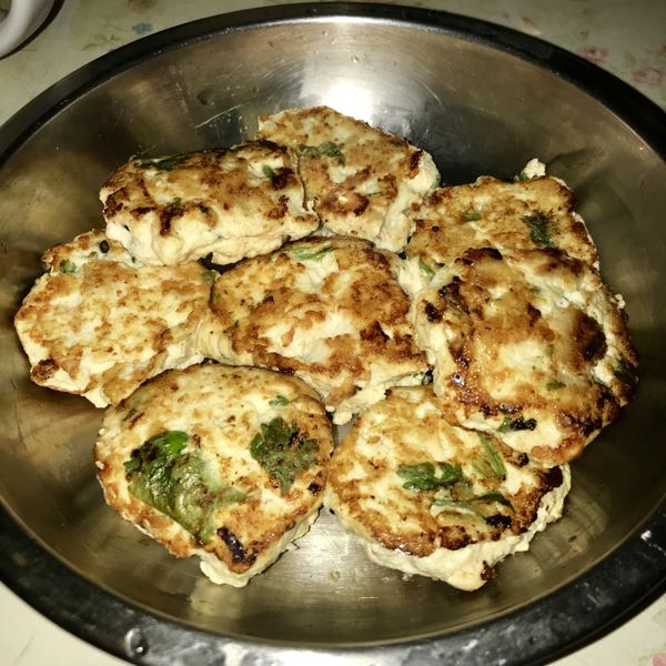 低脂便當菜《香菜雞胸肉餅便當》 : Milk Lau一起做