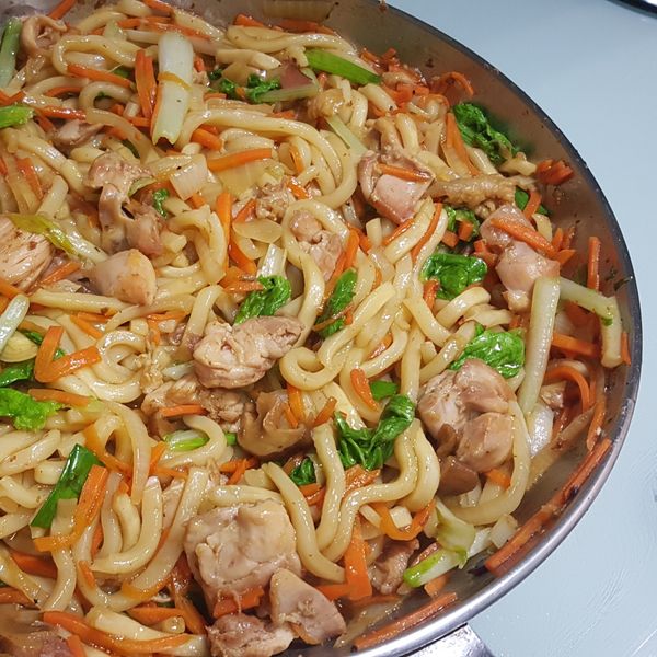 日式居酒屋風--雞肉炒烏龍麵:Nissa 一起做