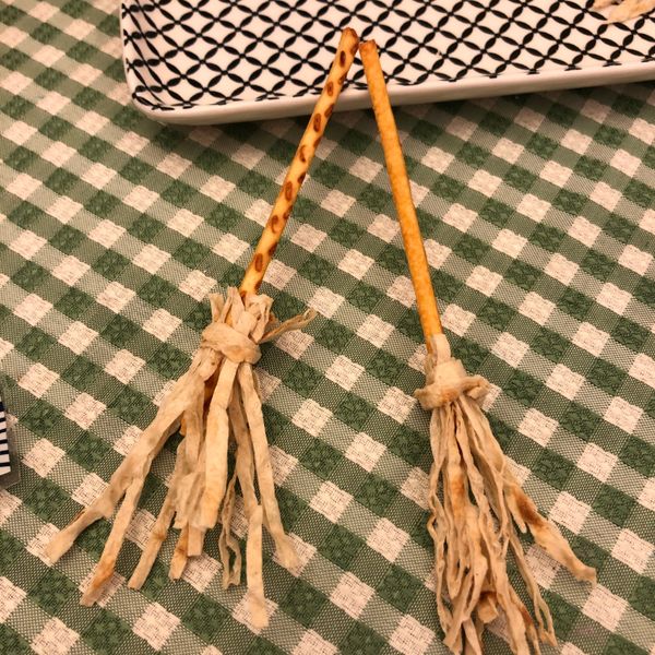 小魔女掃帚★超簡易萬聖節點心 : Alice一起做