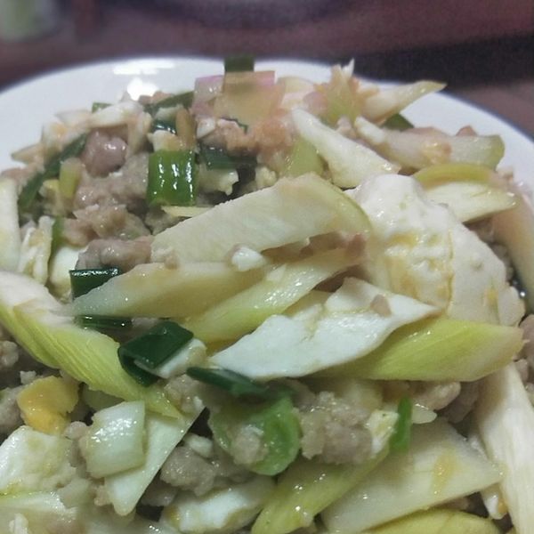 鹹蛋皎白：伶伶伶伶伶伶 一起做