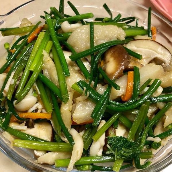 甜不辣炒韭菜花 : Vicki Lin一起做