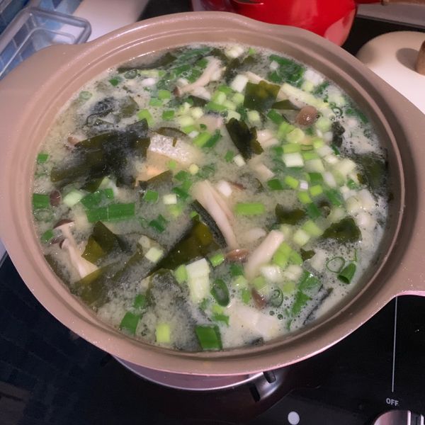 🐟鮭魚豆腐味噌湯：Christine Lee 一起做