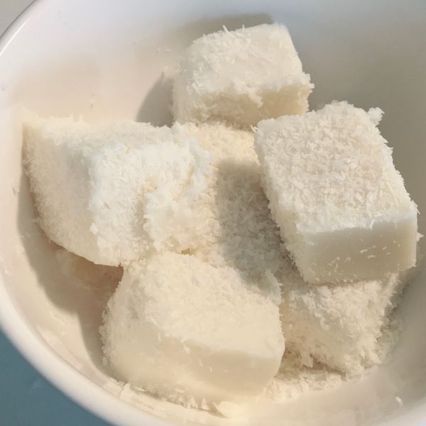 椰香雪花糕:Yi-Chen 一起做