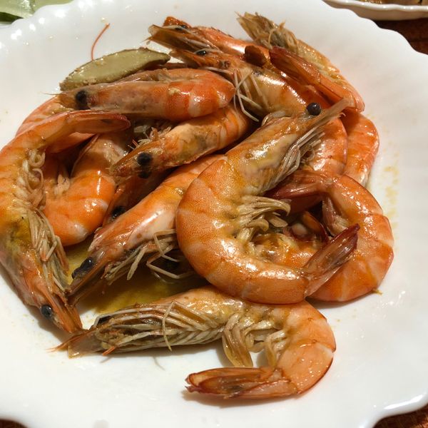 薑片枸杞麻油蝦 : Wei Ting Chang一起做