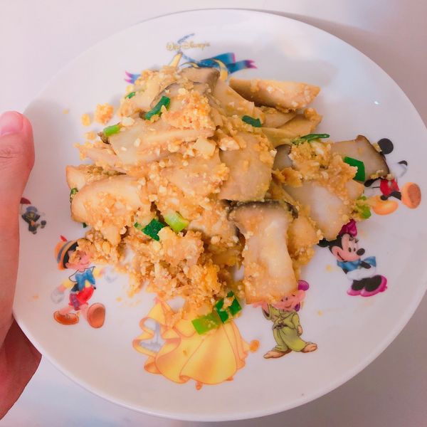 金沙杏鮑菇 : 蒂蒂一起做