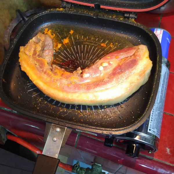 乾煎五花肉🍖🍖：萬學儒 一起做