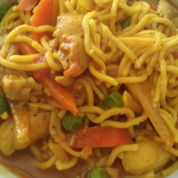 ♥我的手作料理♥咖哩炒麵 : Chia IChieh一起做