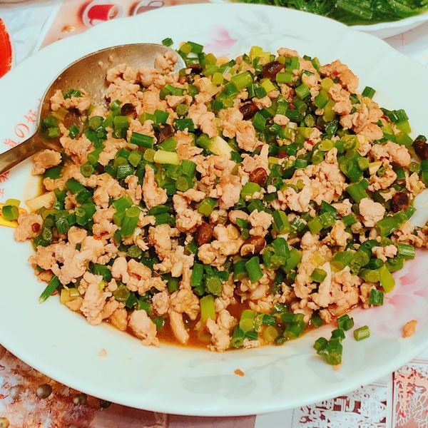 韭菜蒼蠅頭 : Yuting Yu一起做