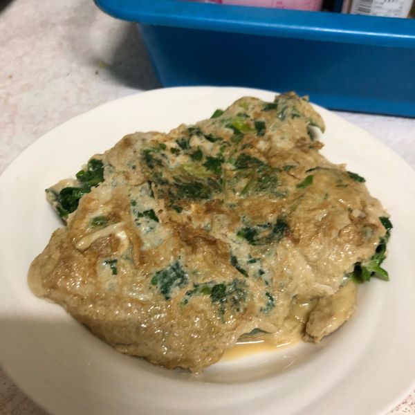 芹菜葉煎蛋：✨睿寶媽咪✨ 一起做