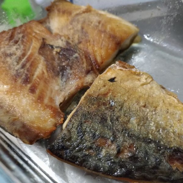 undefined：Huang Cyun Hao 一起做