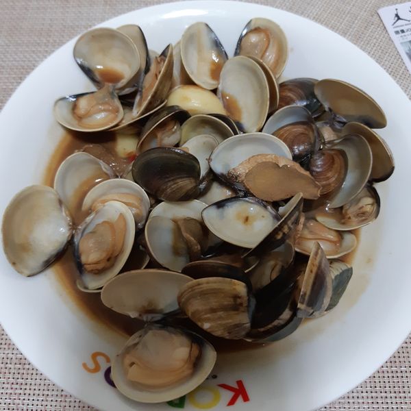 三杯蛤蜊 (塔香蛤蜊)【超下飯】：Mabel Chen 一起做